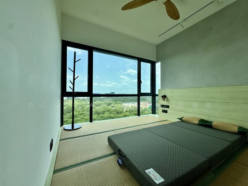 Kingsford Waterbay Condominium For Sale at S$ 1,300,000 | PropertyGuru Singapore - Bedroom