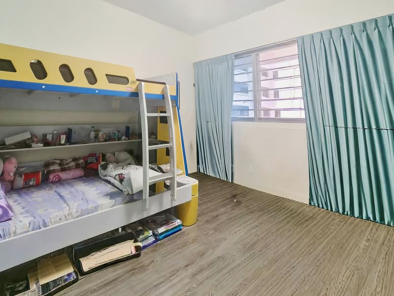 640 Hougang Avenue 8 HDB Flat For Sale at S$ 999,999 | PropertyGuru Singapore - Bedroom