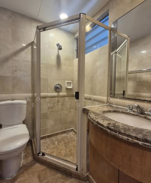 Grange 70, 70 Grange Road, 4 Bedrooms, 1,981 sqft, Condominium For Rent, by Rochelle De S Meegolle, 500086231 - Bathroom - PropertyGuru.com.sg