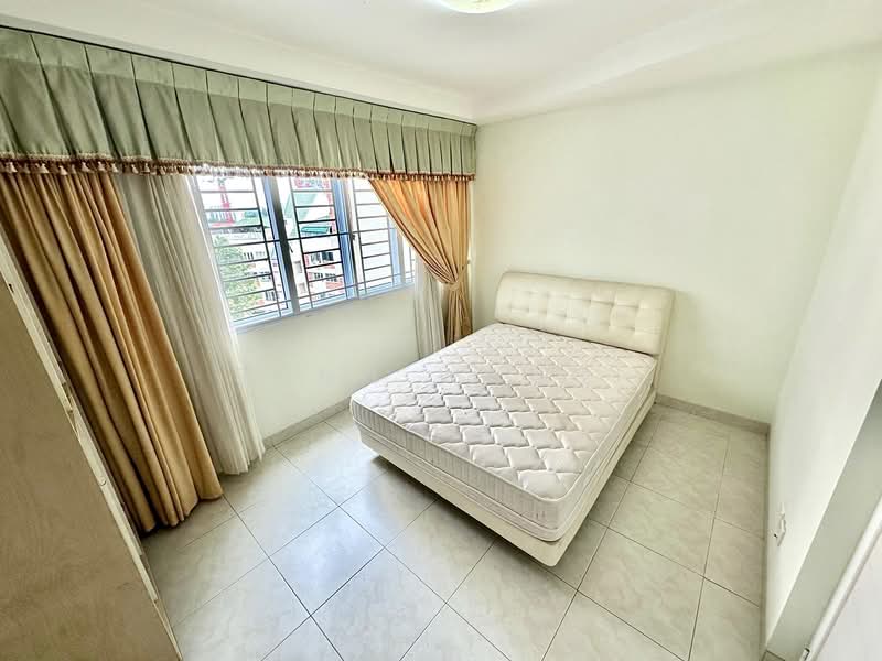 Pandan Valley Condominium For Sale at S$ 3,888,000 | PropertyGuru Singapore - Bedroom