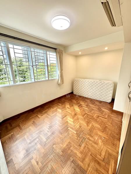 Pandan Valley Condominium For Sale at S$ 3,888,000 | PropertyGuru Singapore - Bedroom