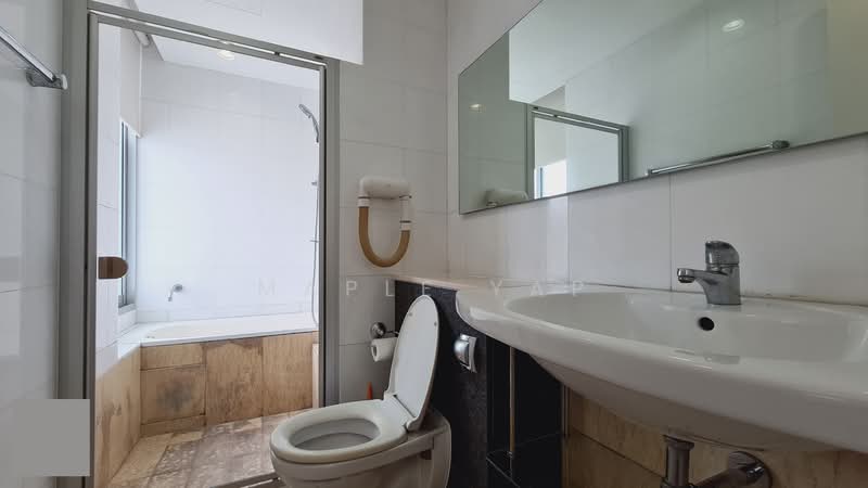 Kerrisdale, 30 Sturdee Road, Room Rental, 200 sqft, Condominium For Rent, by Maple Yap, 500086251 - MBR3 Bathroom - PropertyGuru.com.sg