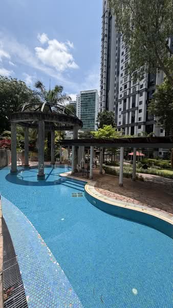 Regent Heights Condominium For Sale at S$ 1,360,000 | PropertyGuru Singapore - Exterior