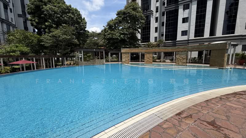 Regent Heights Condominium For Sale at S$ 1,360,000 | PropertyGuru Singapore - Exterior