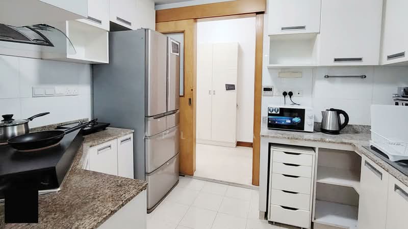 Blue Horizon, 23 West Coast Crescent, Room Rental, 120 sqft, Condominium For Rent, by Maple Yap, 500086261 - Kitchen - PropertyGuru.com.sg