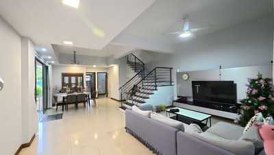 For Rent - ⭐️ Serangoon Gardens | Chuan Link ⭐️