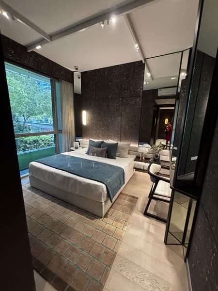 Promenade Peak Condominium For Sale at S$ 4,634,300 | PropertyGuru Singapore - Bedroom