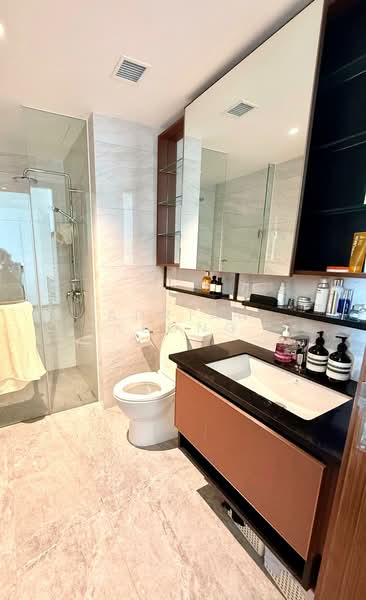 Normanton Park Condominium For Sale at S$ 1,080,000 | PropertyGuru Singapore - Bathroom