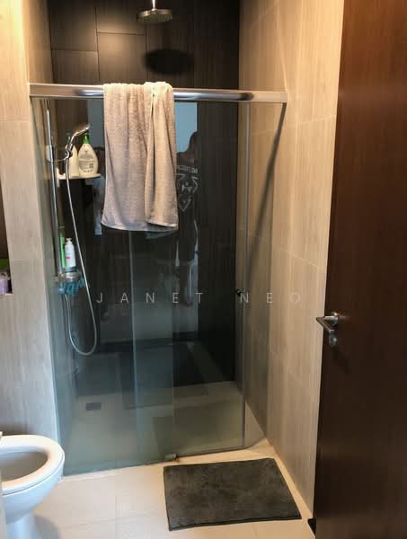 The Hillford, 172 Jalan Jurong Kechil, 1 Bedroom, 398 sqft, Condominium For Rent, by Janet Neo, 500086274 - Bathroom - PropertyGuru.com.sg