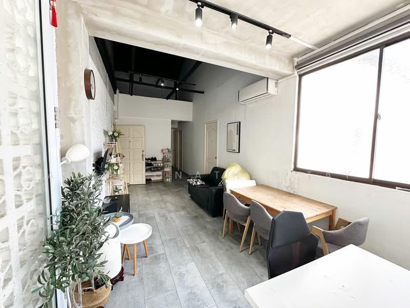 Eng Aun Mansion, 304 - 304C Thomson Road, Room Rental, 100 sqft, Apartment For Rent, by Alex Jonathan Tay, 500086286 - Living Room - PropertyGuru.com.sg