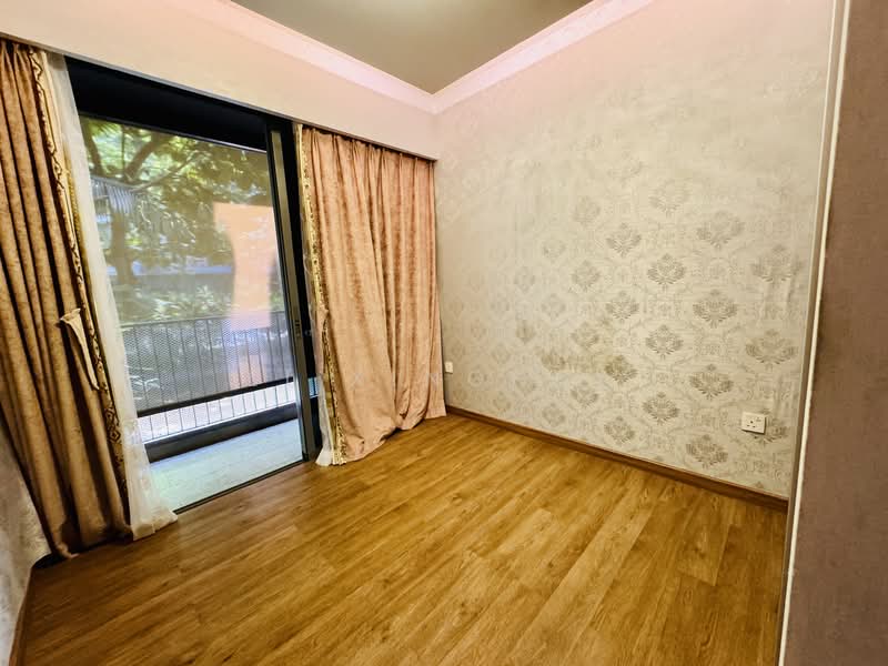 The Visionaire Executive Condominium For Sale at S$ 2,080,000 | PropertyGuru Singapore - Balcony