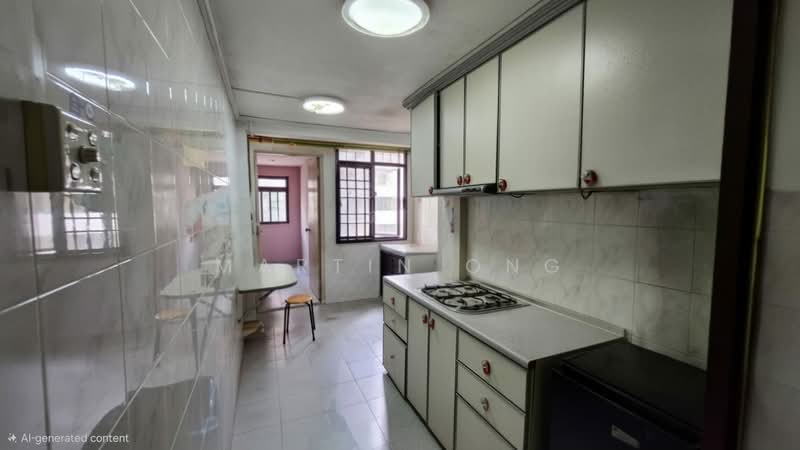 57 Lorong 5 Toa Payoh HDB Flat For Sale at S$ 328,000 | PropertyGuru Singapore - Kitchen