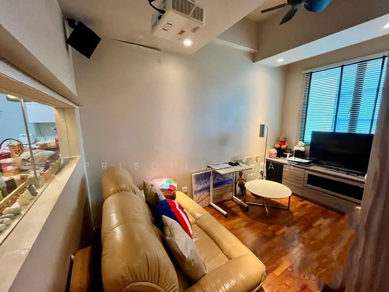 Palm Spring, 16 Ewe Boon Road, 3 Bedrooms, 2,067 sqft, Condominium For Rent, by Priscilla Tan, 500086302 - Living Room - PropertyGuru.com.sg