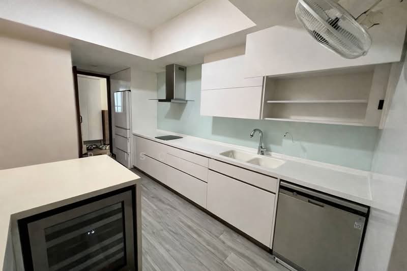 Palm Spring, 16 Ewe Boon Road, 3 Bedrooms, 2,067 sqft, Condominium For Rent, by Priscilla Tan, 500086302 - Kitchen - PropertyGuru.com.sg