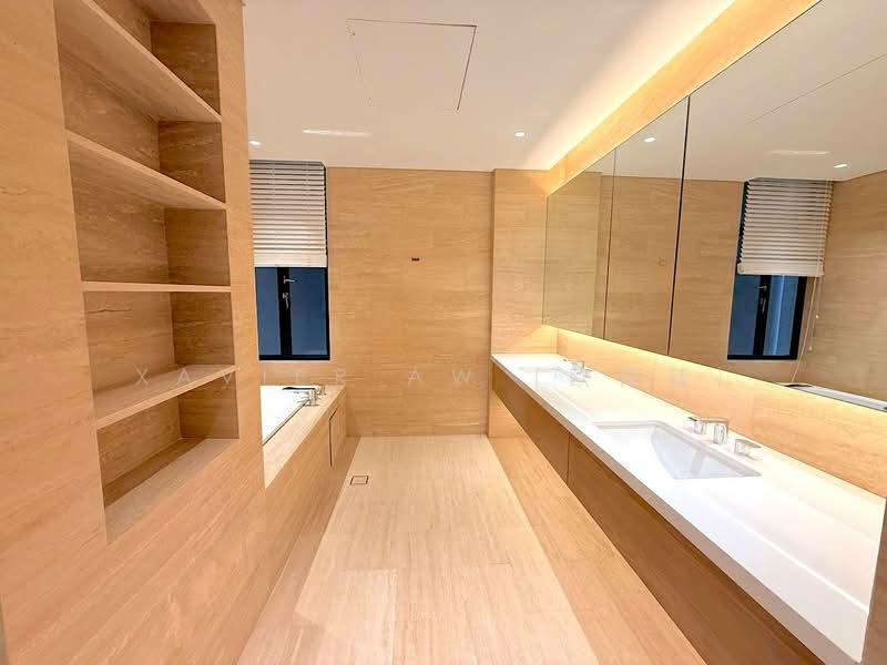 The Colonnade, 82 Grange Road, 3 Bedrooms, 3,993 sqft, Condominium For Rent, by Xavier Aw (欧伟廷), 500086307 - Bathroom - PropertyGuru.com.sg