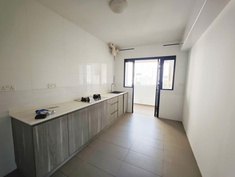 467B Bukit Batok West Avenue 9 HDB Flat For Sale at S$ 819,999 | PropertyGuru Singapore - Kitchen