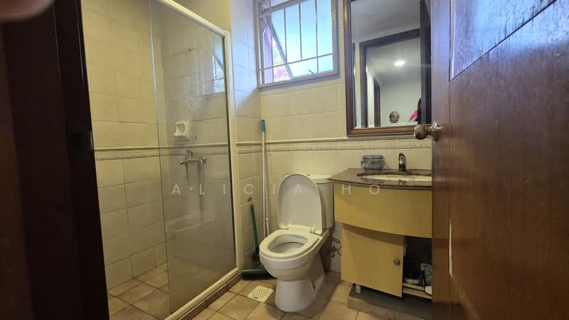 The Rivervale Condominium For Sale at S$ 1,880,000 | PropertyGuru Singapore - Bathroom