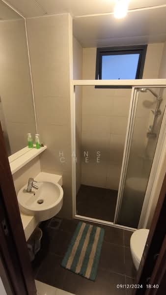 City Square Residences, 14 Kitchener Link, 2 Bedrooms, 800 sqft, Condominium For Rent, by Hans Chee, 500086326 - Bathroom - PropertyGuru.com.sg
