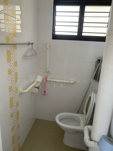 262 Yishun Street 22, 262 Yishun Street 22, Room Rental, 200 sqft, HDB Flat For Rent, by Renee Nicole Lee, 500086327 - PropertyGuru.com.sg