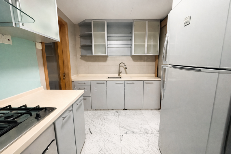 Water Place Condominium For Sale at S$ 2,880,000 | PropertyGuru Singapore - Kitchen