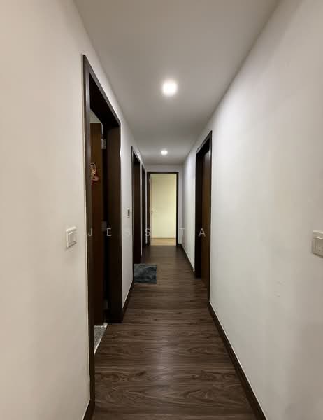 Watercolours Executive Condominium For Sale at S$ 1,548,000 | PropertyGuru Singapore - Corridor