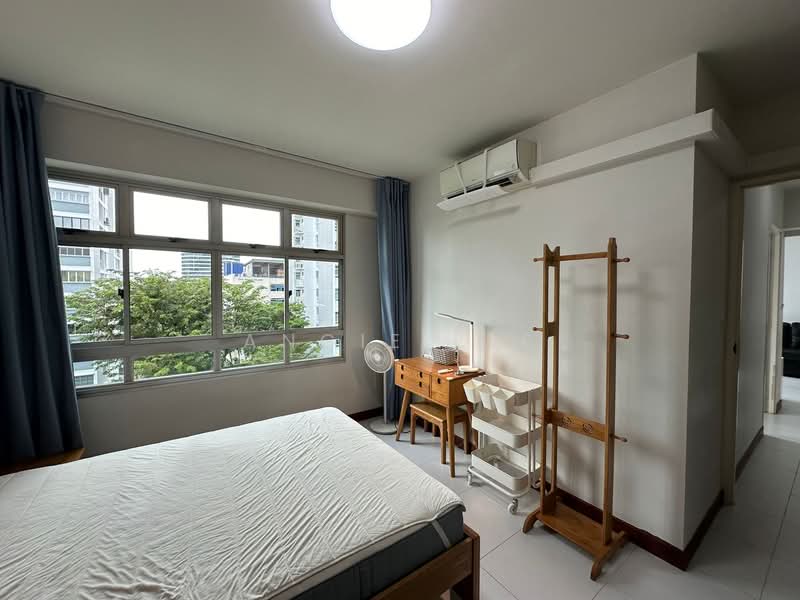 18A Holland Drive HDB Flat For Sale at S$ 816,000 | PropertyGuru Singapore - Bedroom