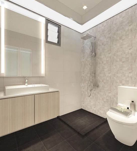 817A Keat Hong Link HDB Flat For Sale at S$ 639,000 | PropertyGuru Singapore - Common Bathroom (Virtual Staging)