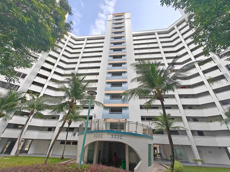 323C Sengkang East Way, 323C Sengkang East Way, Room Rental, 150 sqft, HDB Flat For Rent, by Lucy Yeo, 500086375 - Exterior - PropertyGuru.com.sg
