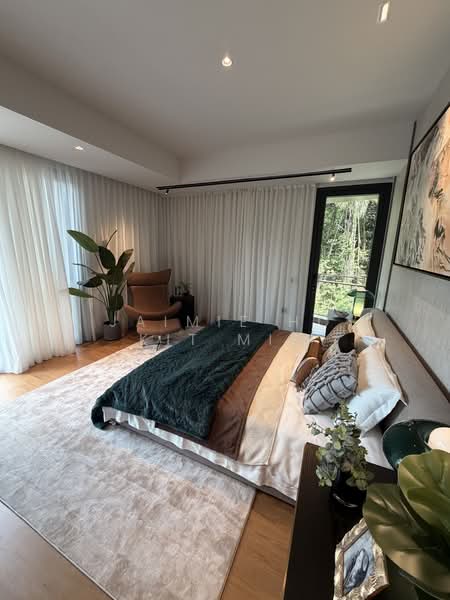 Villas @ Greenbank Park Semi-Detached House For Sale at S$ 10,000,000 | PropertyGuru Singapore - Bedroom