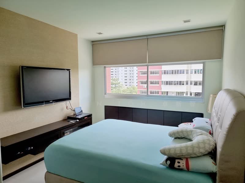 781 Pasir Ris Street 71 HDB Flat For Sale at S$ 1,100,000 | PropertyGuru Singapore - Bedroom