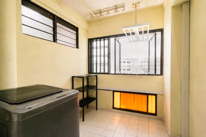 899B Woodlands Drive 50 HDB Flat For Sale at S$ 630,000 | PropertyGuru Singapore - Interior