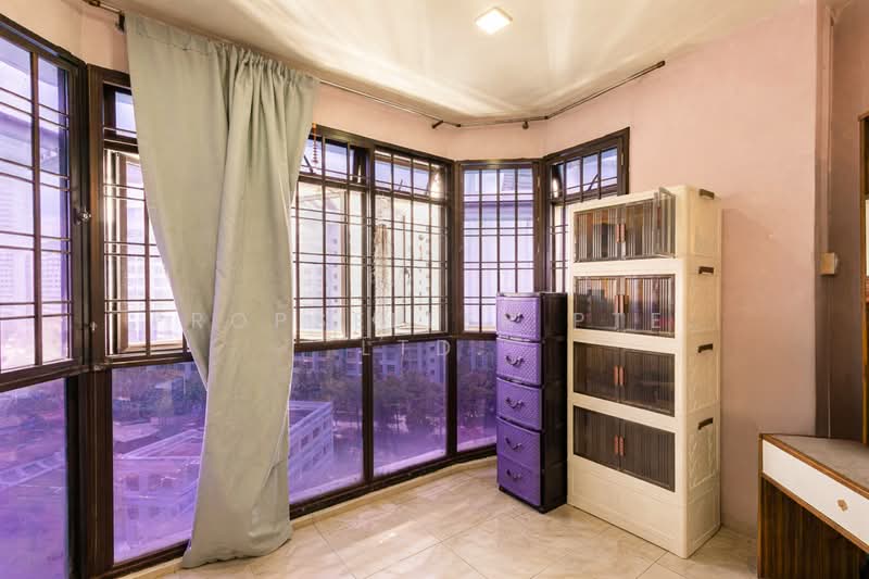 899B Woodlands Drive 50 HDB Flat For Sale at S$ 630,000 | PropertyGuru Singapore - View