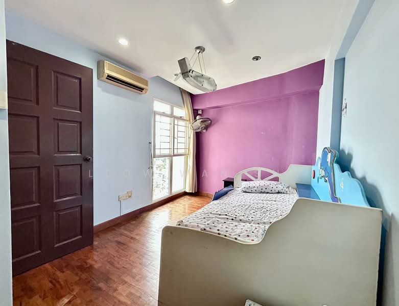 412B Fernvale Link HDB Flat For Sale at S$ 699,999 | PropertyGuru Singapore - Bedroom