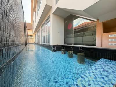 For Sale - ★ Serangoon Garden Estate ★ Lovingly Maintained Semi-Detached ★