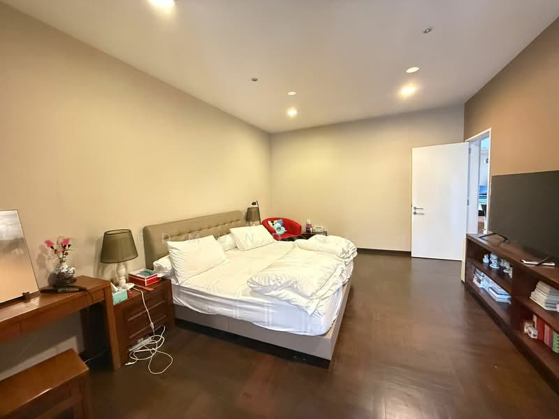 ★ Serangoon Garden Estate ★ Lovingly Maintained Semi-Detached ★ Semi-Detached House For Sale at S$ 8,800,000 | PropertyGuru Singapore