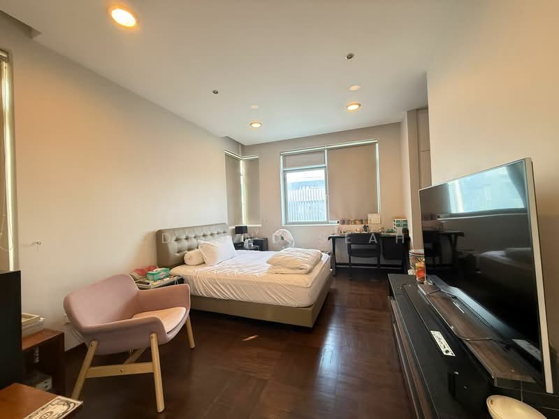 ★ Serangoon Garden Estate ★ Lovingly Maintained Semi-Detached ★ Semi-Detached House For Sale at S$ 8,800,000 | PropertyGuru Singapore