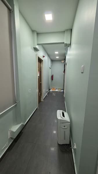 Near Botanic Gardens, , 1,679 sqft, Other Retail For Sale, by Cheryl Tan, 500086401 - Corridor - CommercialGuru.com.sg