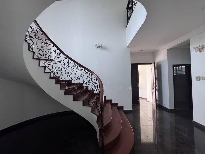 ⭐️⭐️LANDED7772⭐️ GCB @ Caldecott Hill Estate Good Class Bungalow For Sale at S$ 35,000,000 | PropertyGuru Singapore - Interior