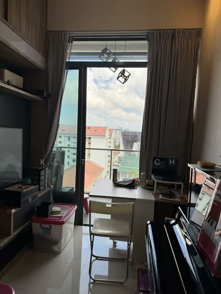 Midtown Residences Condominium For Sale at S$ 1,150,000 | PropertyGuru Singapore - Living Room tenant’s setup