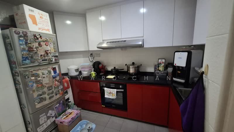 Orchid Park Condominium Condominium For Sale at S$ 1,280,000 | PropertyGuru Singapore - Kitchen