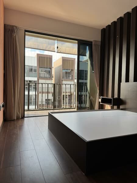 Bellewoods, 100 Woodlands Avenue 5, 3 Bedrooms, 1,098 sqft, Executive Condominium For Rent, by Baron Tan 陈鼎超, 500086458 - Bedroom - PropertyGuru.com.sg