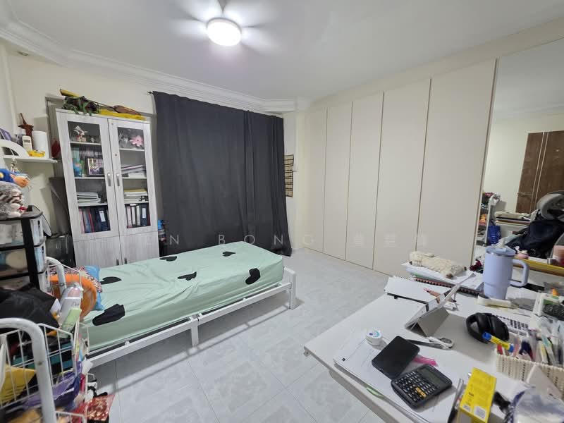 704 Choa Chu Kang Street 53 HDB Flat For Sale at S$ 558,000 | PropertyGuru Singapore