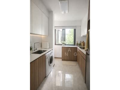 For Sale - Kingsford Waterbay