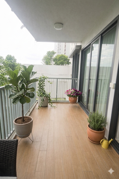 Kingsford Waterbay, Upper Serangoon View, 3 Bedrooms, 1,033 sqft, Condominium For Sale, by Bernard Wong, 500086466 - Balcony - PropertyGuru.com.sg