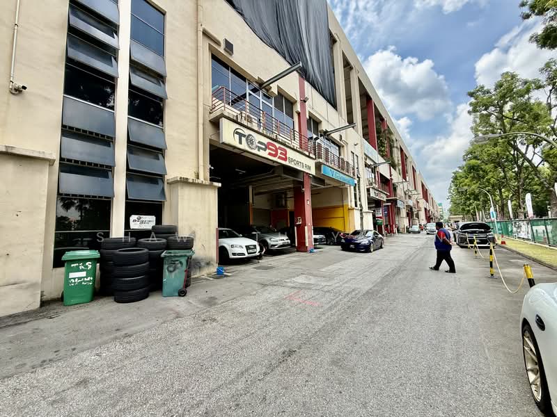 Paya Ubi Industrial Park, 51 Ubi Avenue 1, 7,211 sqft, Light Industrial (B1) For Rent, by Shawn Thayalan, 500086467 - CommercialGuru.com.sg