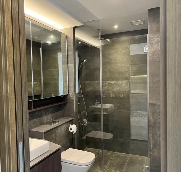 Grandeur Park Residences, 7 Bedok South Avenue 3, 2 Bedrooms, 560 sqft, Condominium For Rent, by Koko Tong, 500086475 - Bathroom - PropertyGuru.com.sg