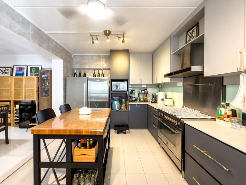 486 Pasir Ris Drive 4 HDB Flat For Sale at S$ 708,000 | PropertyGuru Singapore - Kitchen