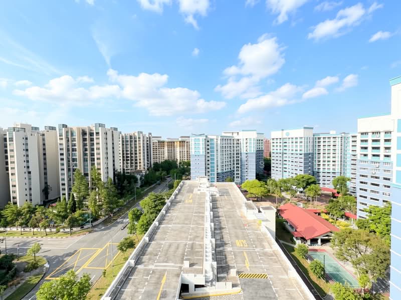 730 Tampines Street 71, 730 Tampines Street 71, 4 Bedrooms, 1,335 sqft, HDB Flat For Sale, by Xiang Rui Issey Lim, 500086481 - Exterior - PropertyGuru.com.sg