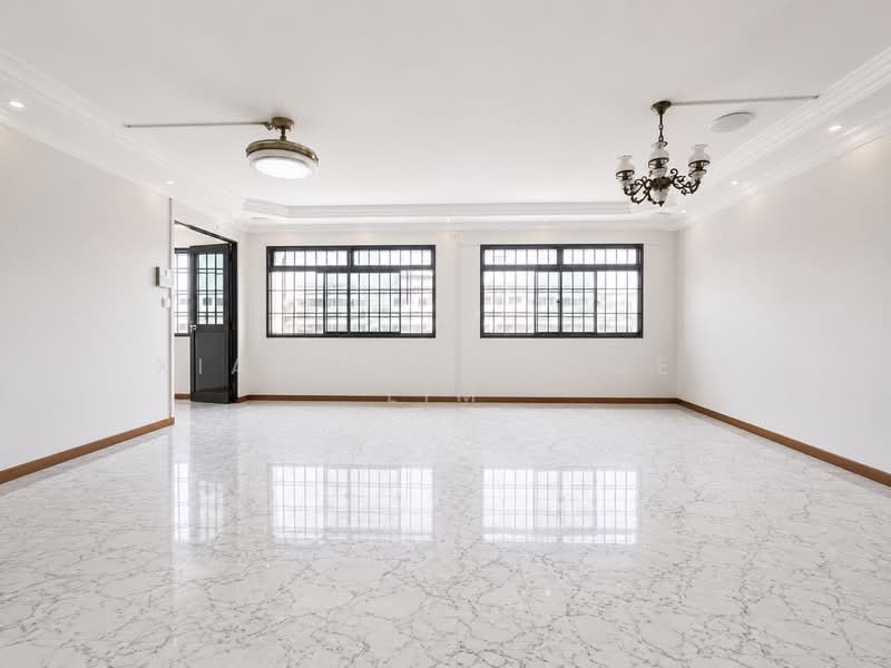 730 Tampines Street 71, 730 Tampines Street 71, 4 Bedrooms, 1,335 sqft, HDB Flat For Sale, by Xiang Rui Issey Lim, 500086481 - Interior - PropertyGuru.com.sg