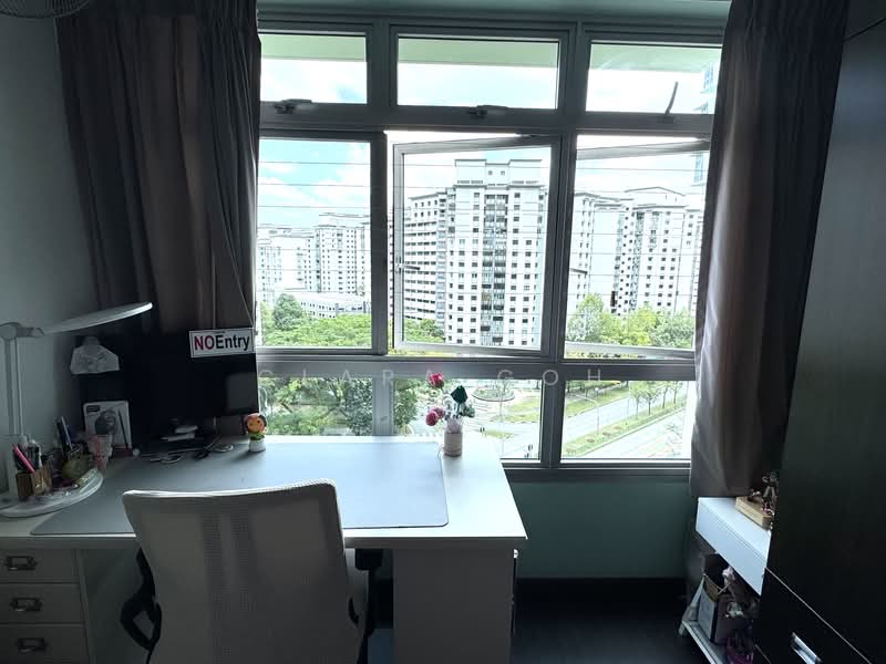 210A Compassvale Lane HDB Flat For Sale at S$ 675,000 | PropertyGuru Singapore - Study